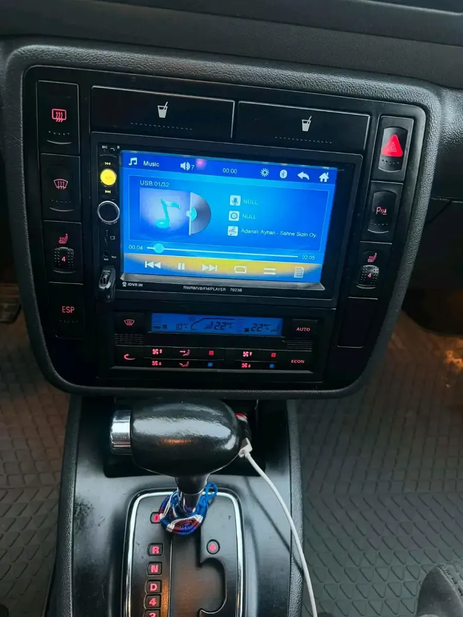 Gebraucht VW Sharan 116 PS (85 kW) 2004 Blau Van / Kleinbus