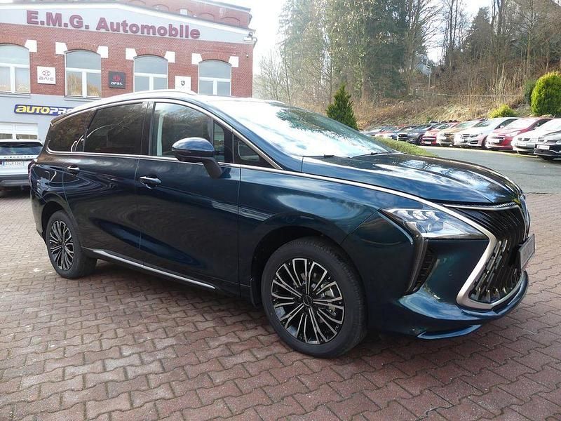 Neu DFSK Forthing 4 154 PS (113 kW) 2025 Grün Limousine