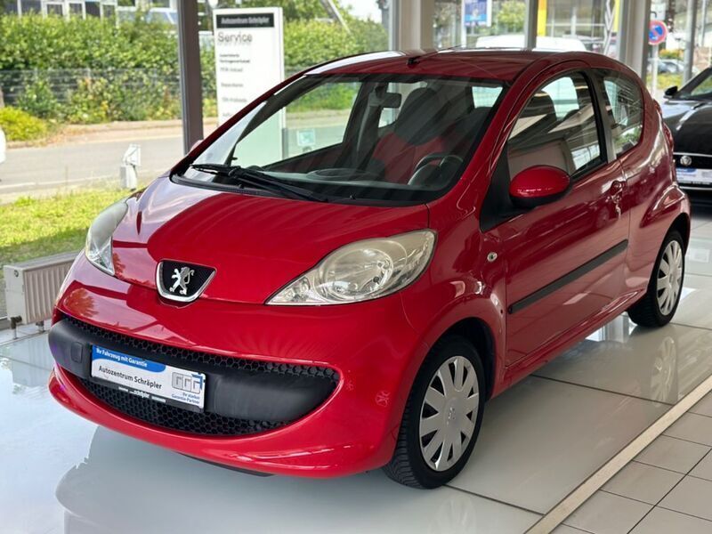 Rot Gebraucht 2007 Peugeot 107 Urban Move Kleinwagen | 2.990 € (Fairer Preis) - Bild 1/4