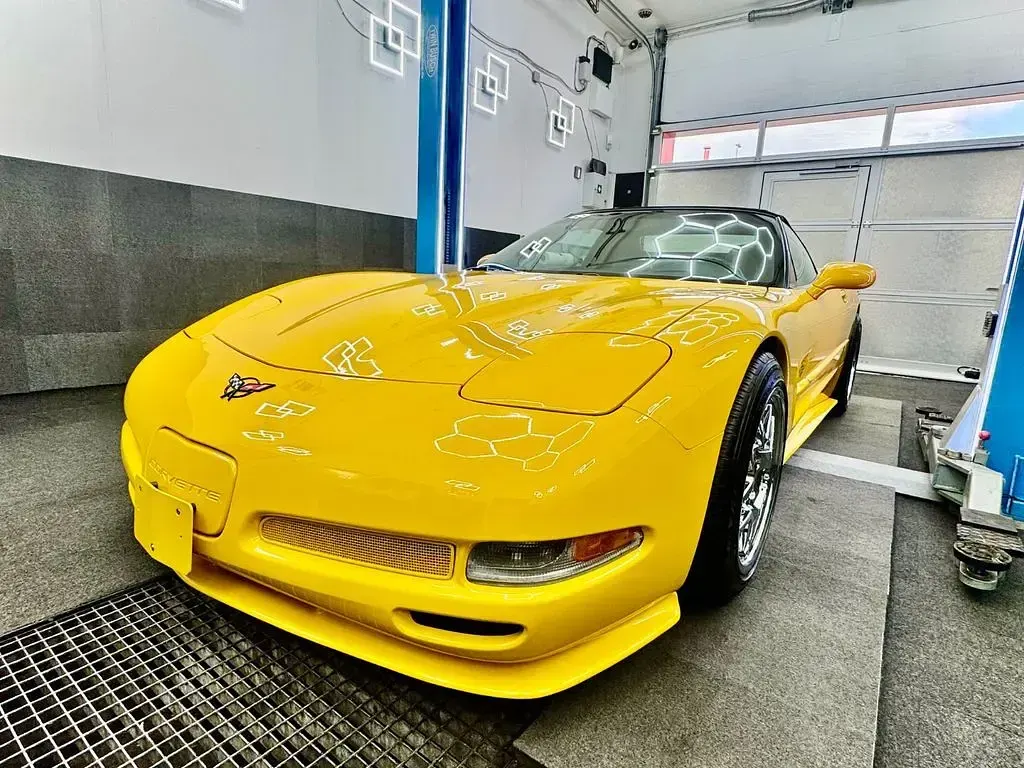 Gebraucht Corvette C5 349 PS (256 kW) 2004 Gelb Cabrio