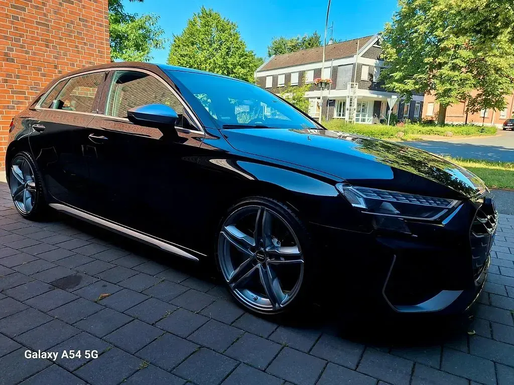 Gebraucht Audi S3 Sport 333 PS (244 kW) 2024 Schwarz Limousine