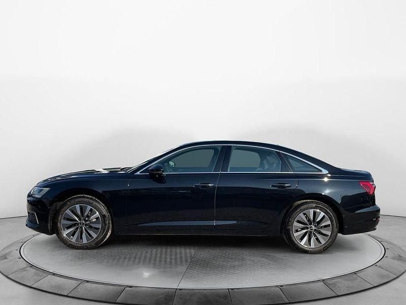 Gebraucht Audi A6 Design 204 PS (150 kW) 2023 Mythosschwarz metallic Limousine