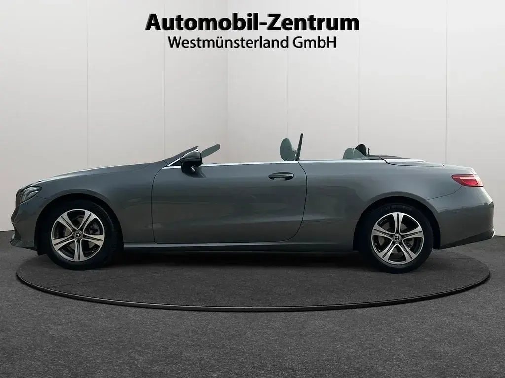 Gebraucht Mercedes E220 Avantgarde 194 PS (142 kW) 2019 Grau Cabrio
