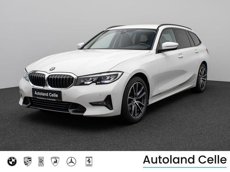 Weiß Gebraucht 2022 BMW 320 Sport Line Limousine | 29.999 € (Superpreis) - Bild 1/4