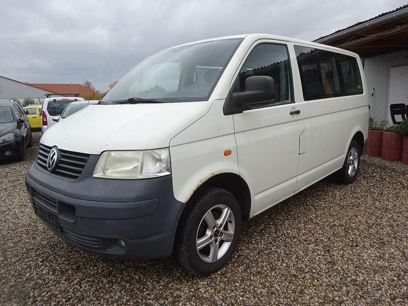 Weiß Gebraucht 2007 VW Caravelle Trendline Van / Kleinbus | 4.400 € (Guter Preis) - Bild 1/4