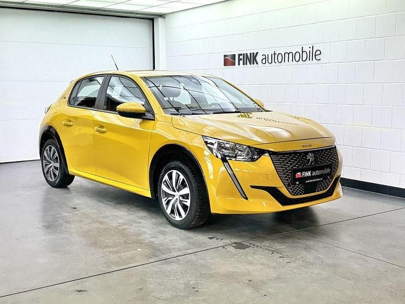 Gelb Gebraucht 2021 Peugeot 208 Active Kleinwagen | 13.220 € (Superpreis) - Bild 1/2