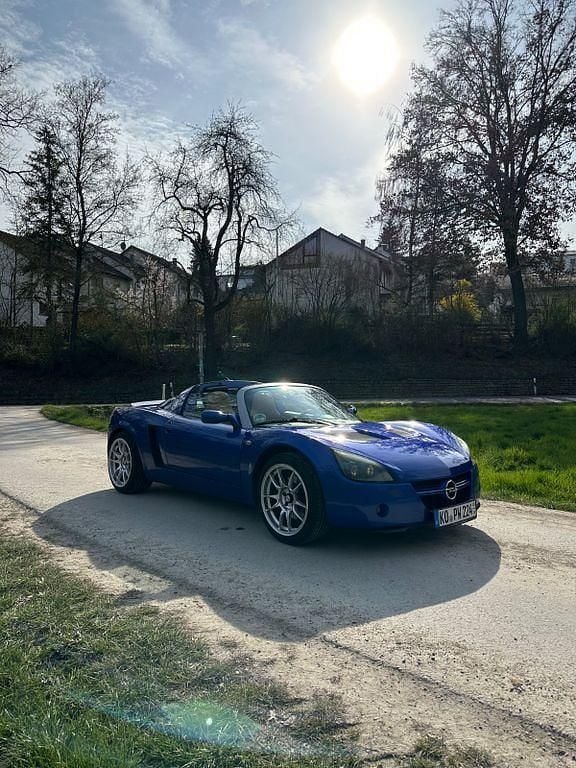 Gebraucht Opel Speedster 147 PS (108 kW) 2002 Blau Cabrio