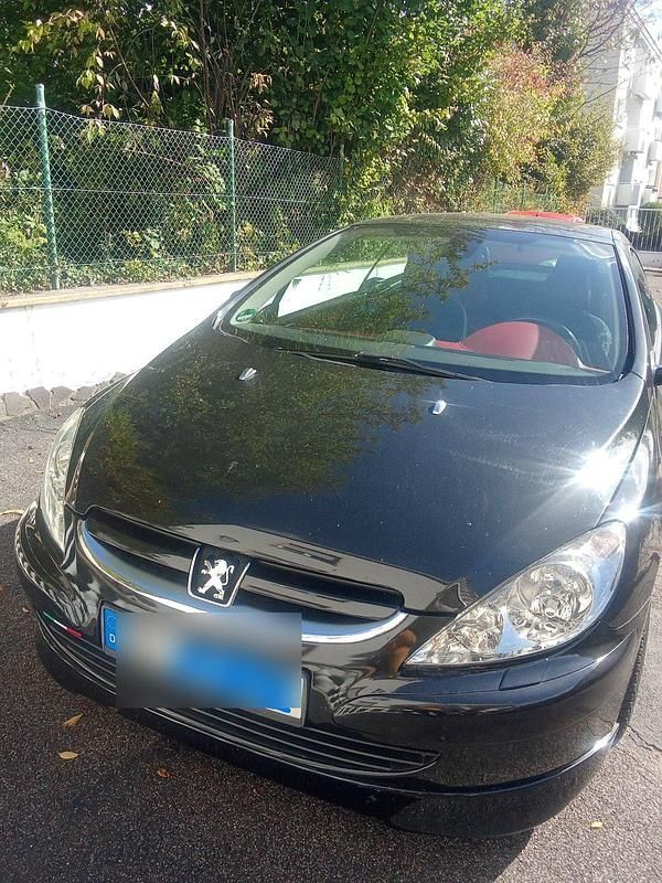 Schwarz Gebraucht 2004 Peugeot 307 CC Cabrio | 4.250 € - Bild 1/4
