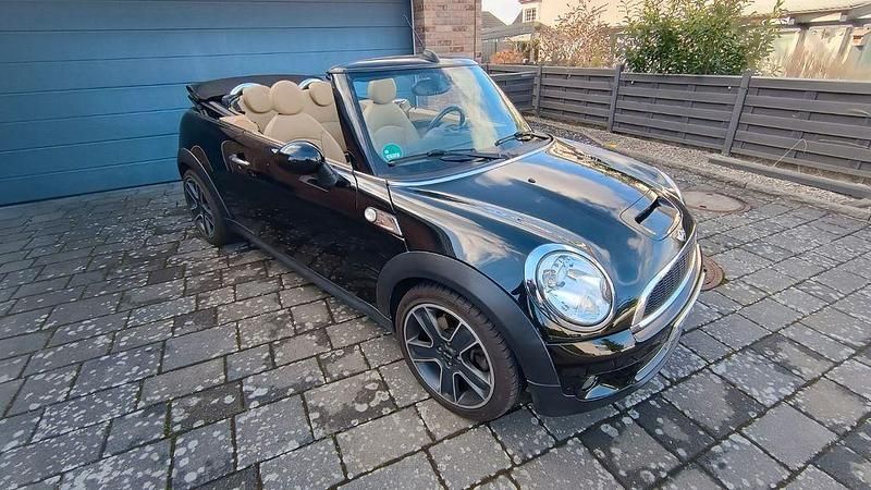 Gebraucht Mini Cooper S Cabriolet 184 PS (135 kW) 2010 Schwarz Cabrio