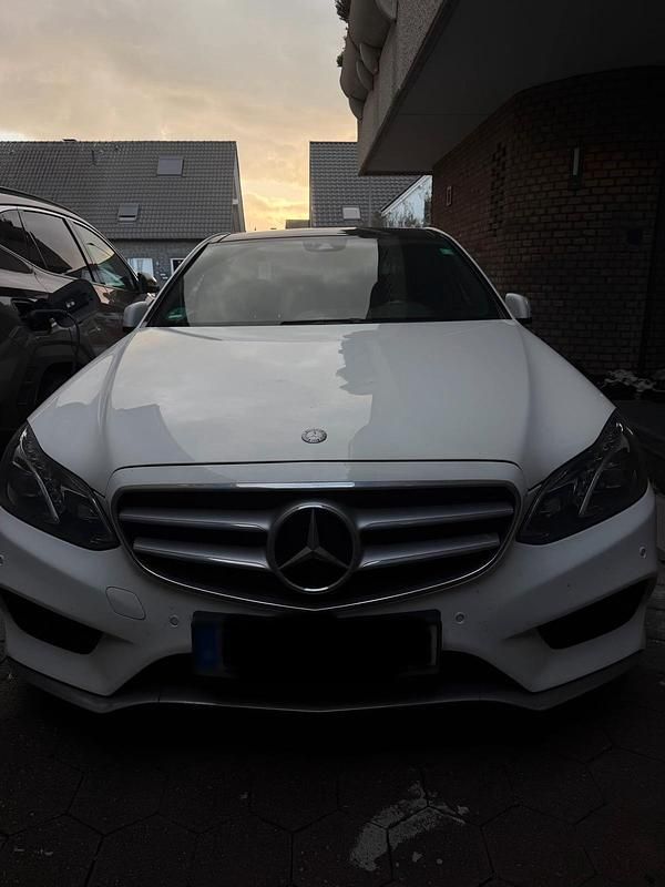 Gebraucht Mercedes E350 AMG 2013 Weiß Limousine