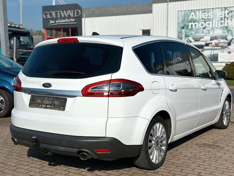 Gebraucht Ford S-MAX Titanium 203 PS (149 kW) 2013 Weiß Van / Kleinbus