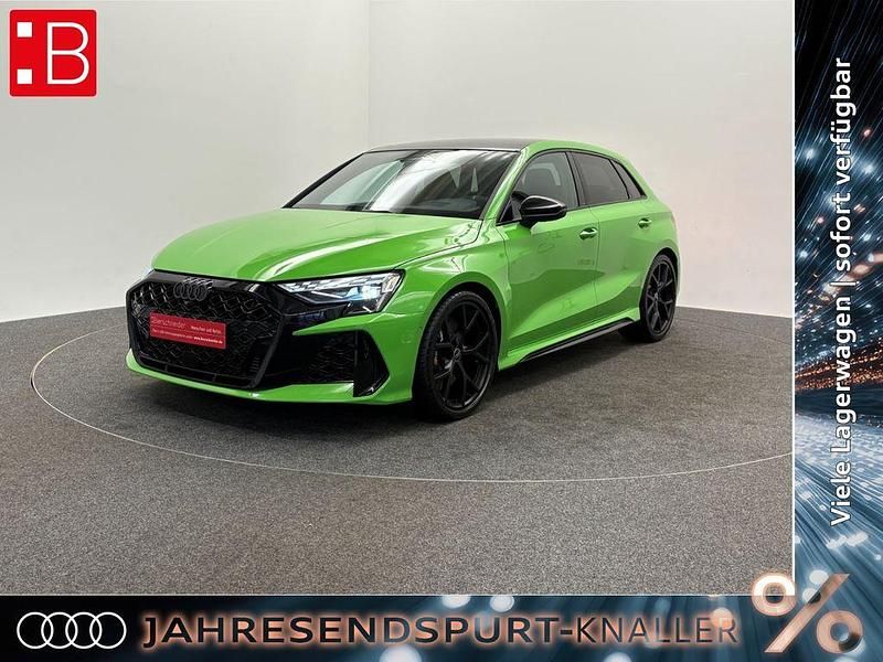 Kyalamigrün Neu 2025 Audi RS3 Sport Limousine | 65.650 € - Bild 1/3