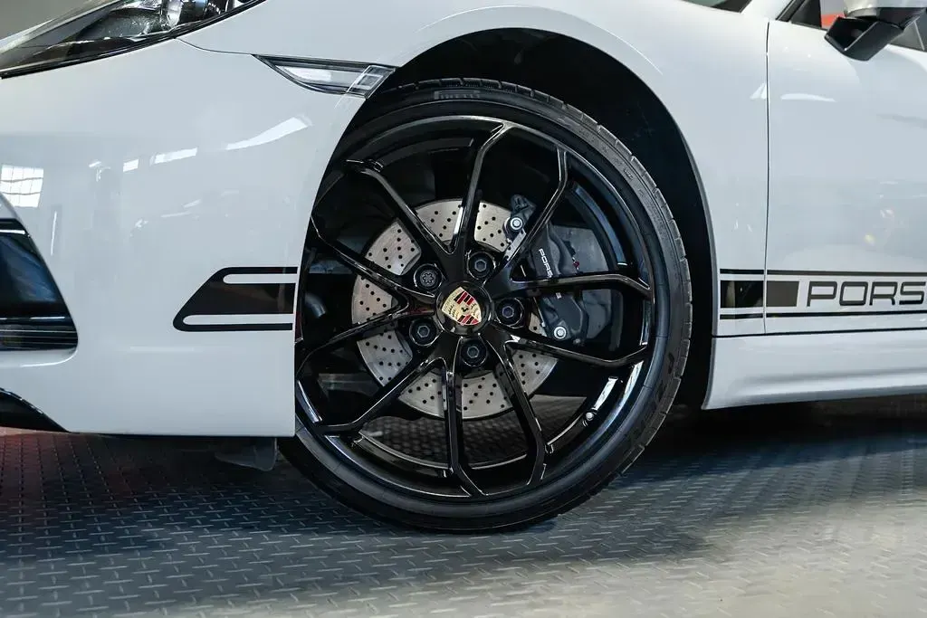 Gebraucht Porsche 718 Edition 299 PS (219 kW) 2024 Kreide Cabrio