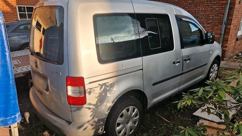 Gebraucht VW Caddy 105 PS (77 kW) 2005 Silber Van / Kleinbus