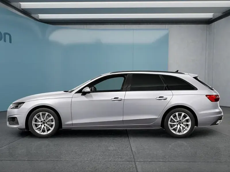 Gebraucht Audi A4 204 PS (150 kW) 2023 Silber Kombi