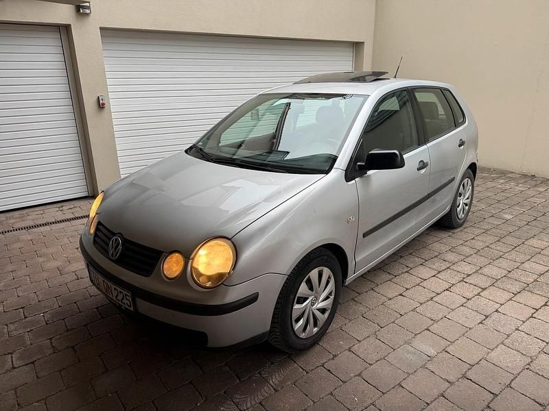 Gebraucht VW Polo 55 PS (40 kW) 2002 Grau Kleinwagen