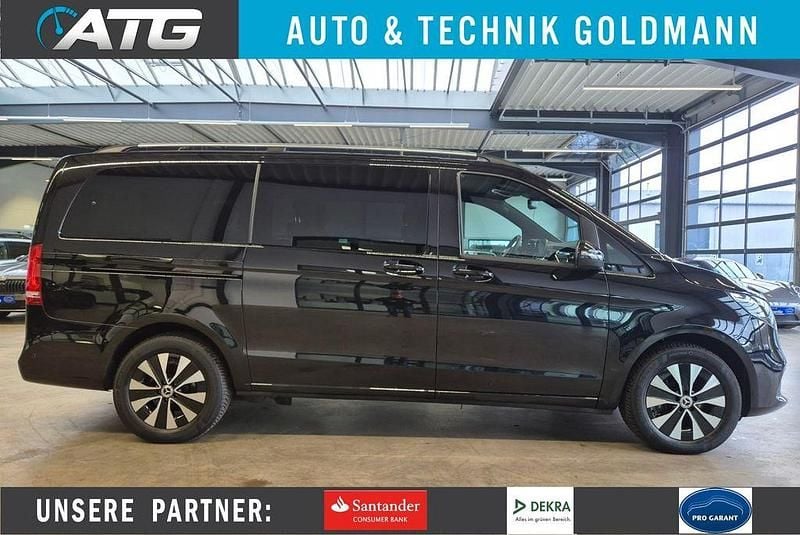 Gebraucht Mercedes V250 190 PS (139 kW) 2024 Obsidianschwarz metallic Van / Kleinbus