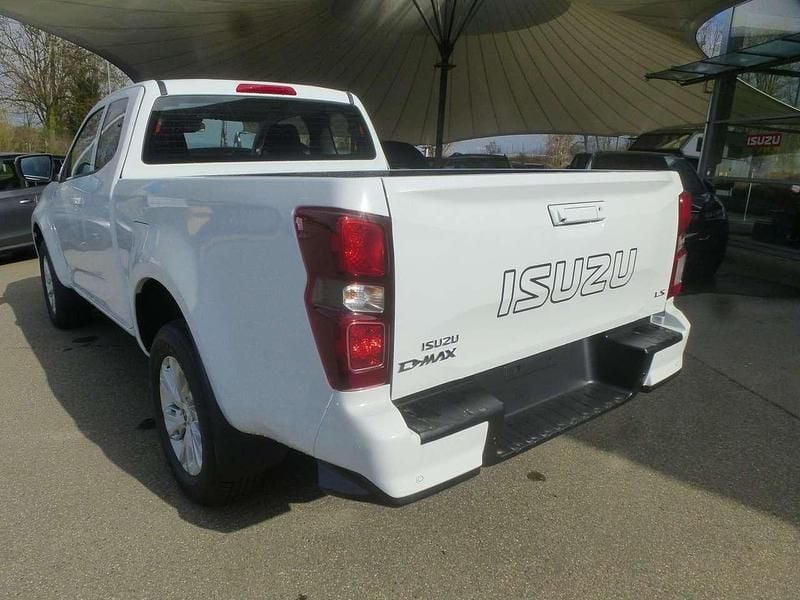 Neu Isuzu D-Max 163 PS (119 kW) 2026 Splash white Pickup