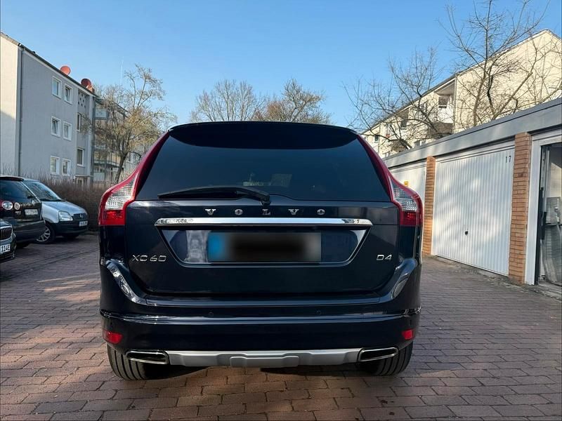 Gebraucht Volvo XC60 Summum 190 PS (139 kW) 2017 Blau SUV