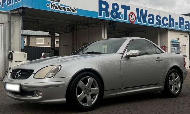 Gebraucht Mercedes SLK200 165 PS (121 kW) 2002 Silber Cabrio