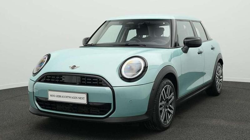 Grün Gebraucht 2024 Mini Cooper Classic Kleinwagen | 27.564 € (Fairer Preis) - Bild 1/4