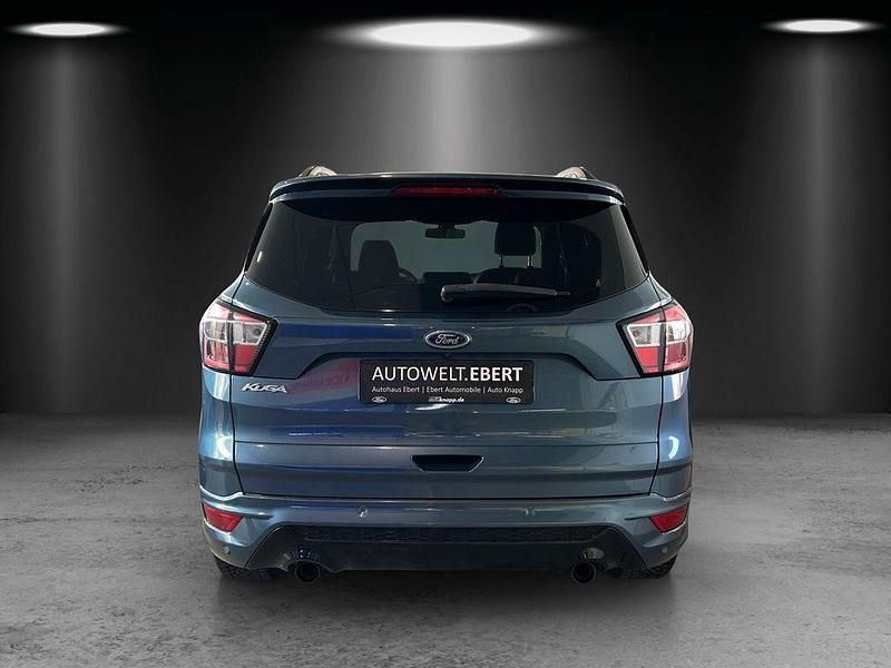 Gebraucht Ford Kuga ST-Line 150 PS (110 kW) 2019 Silber SUV