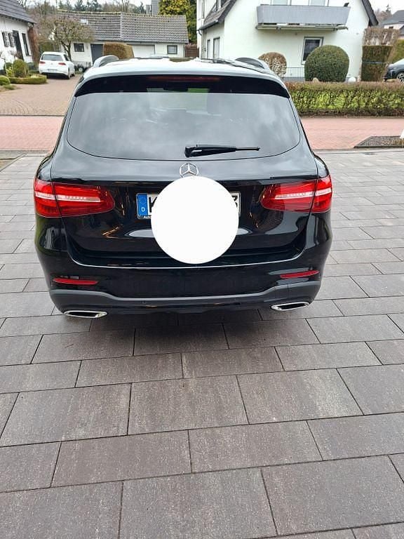 Gebraucht Mercedes GLC250 AMG line 204 PS (150 kW) 2018 Schwarz SUV