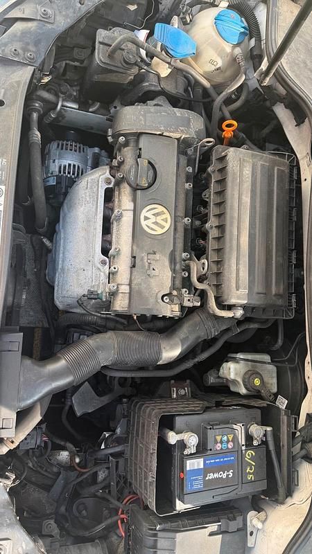 Gebraucht VW Golf VI 80 PS (58 kW) 2009 Weiß Kleinwagen