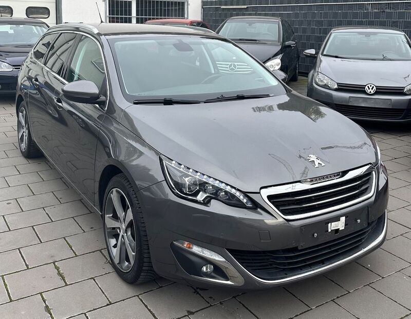 Grau Gebraucht 2016 Peugeot 308 Allure Kombi | 9.200 € (Fairer Preis) - Bild 1/4