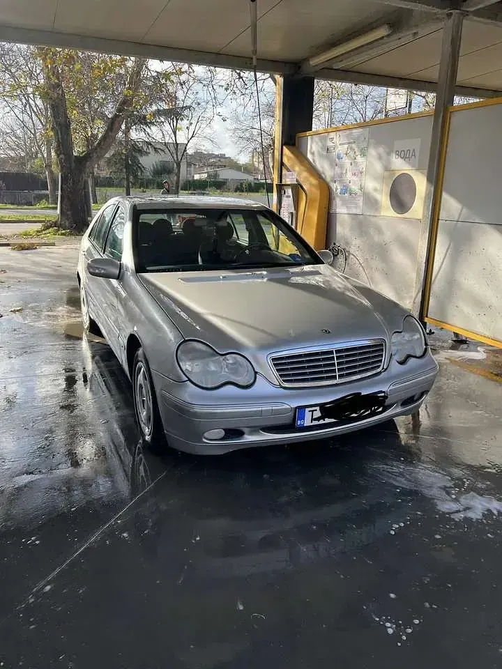 Gebraucht Mercedes C220 Elegance 125 PS (91 kW) 2001 Limousine