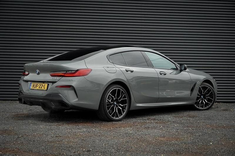 Gebraucht BMW 840 333 PS (244 kW) 2025 Grau Coupé