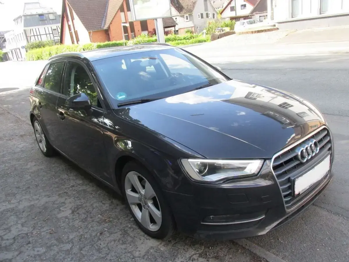 Gebraucht Audi A3 Sportback Ambition 150 PS (110 kW) 2014 Belugabraun metallic Kleinwagen