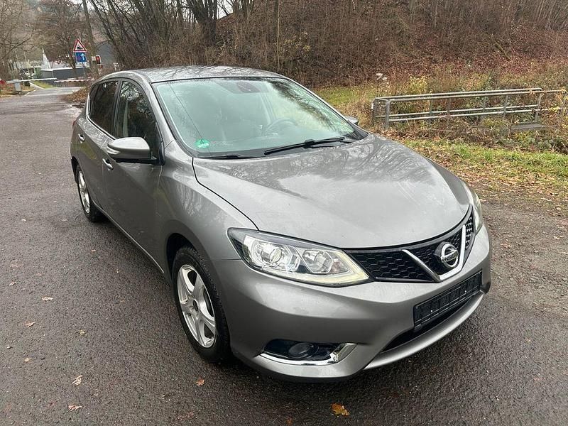 Gebraucht Nissan Pulsar Tekna 116 PS (85 kW) 2017 Grau Limousine