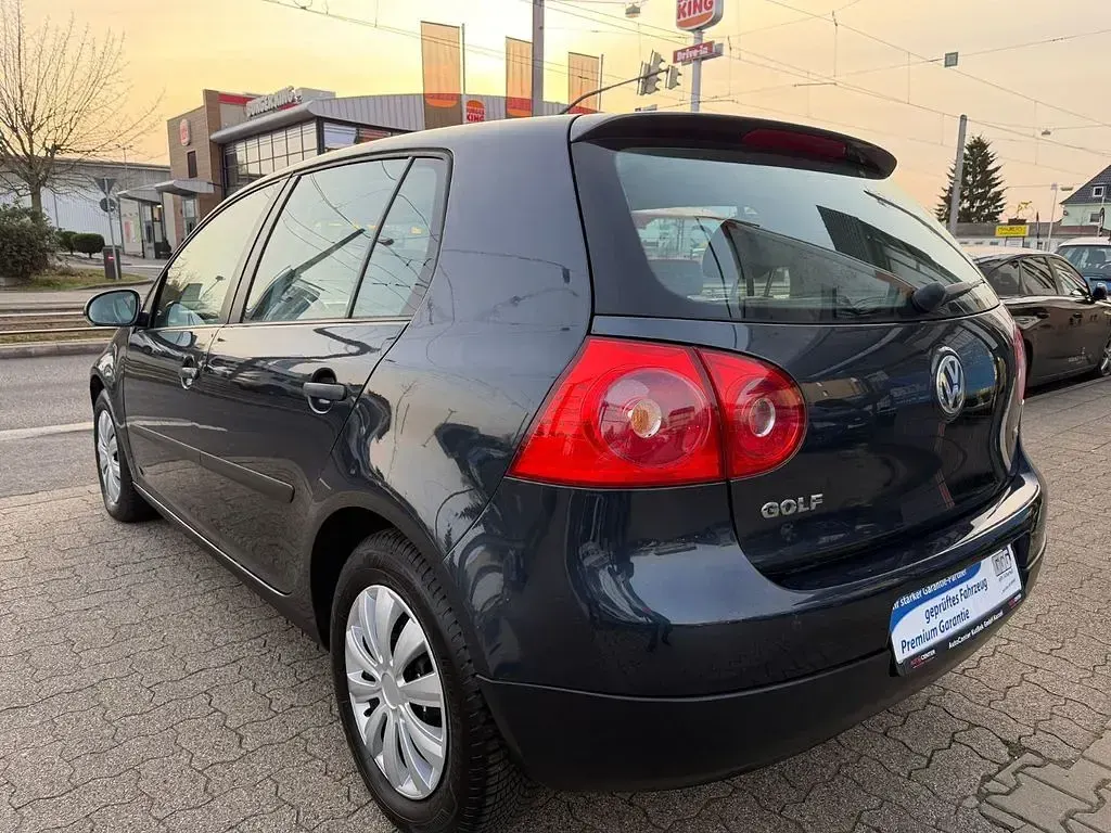 Gebraucht VW Golf IV 102 PS (75 kW) 2004 Blau Limousine