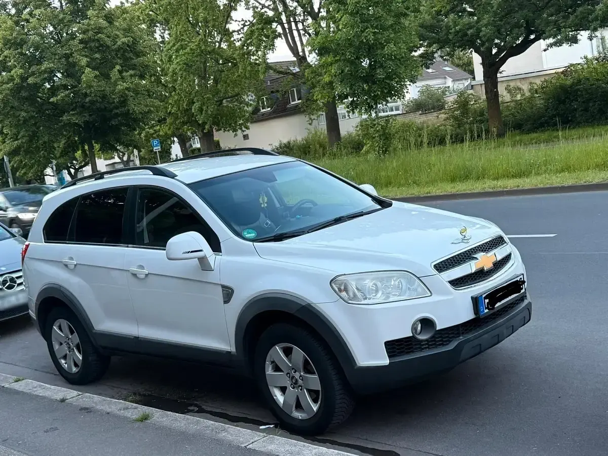 Gebraucht Chevrolet Captiva 150 PS (110 kW) 2008 Weiß SUV