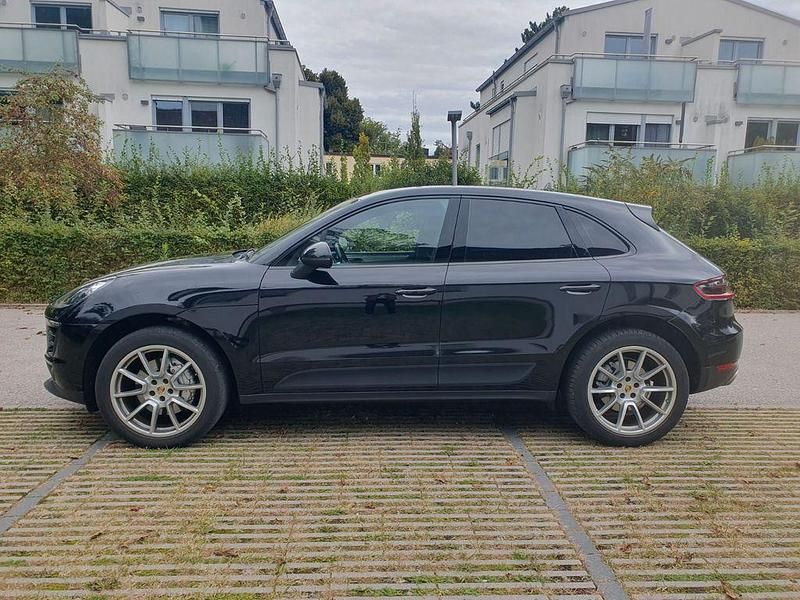 Gebraucht Porsche Macan S 258 PS (189 kW) 2016 Schwarz SUV