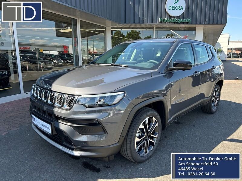 Grey metallic Gebraucht 2024 Jeep Compass Altitude SUV | 33.900 € (Fairer Preis) - Bild 1/4
