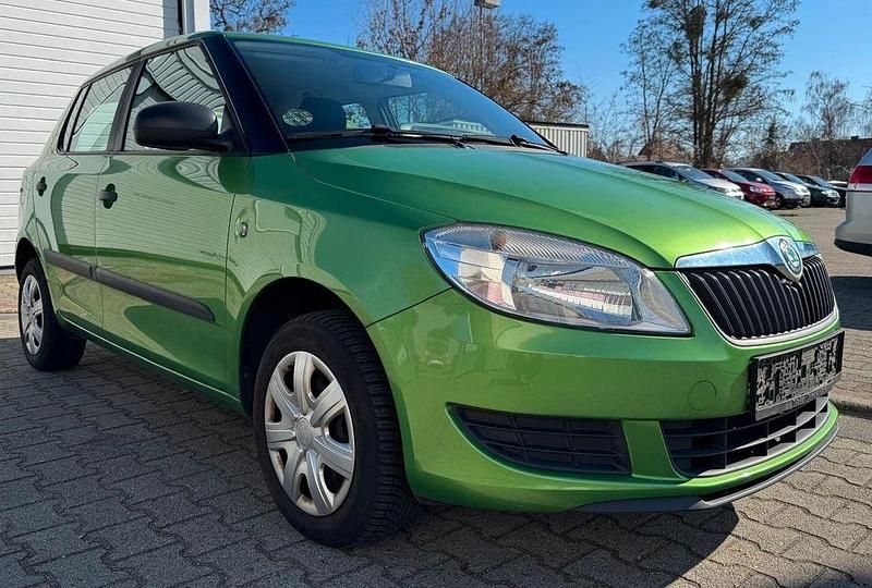 Gebraucht Skoda Fabia Cool Edition 69 PS (50 kW) 2011 Grün Limousine