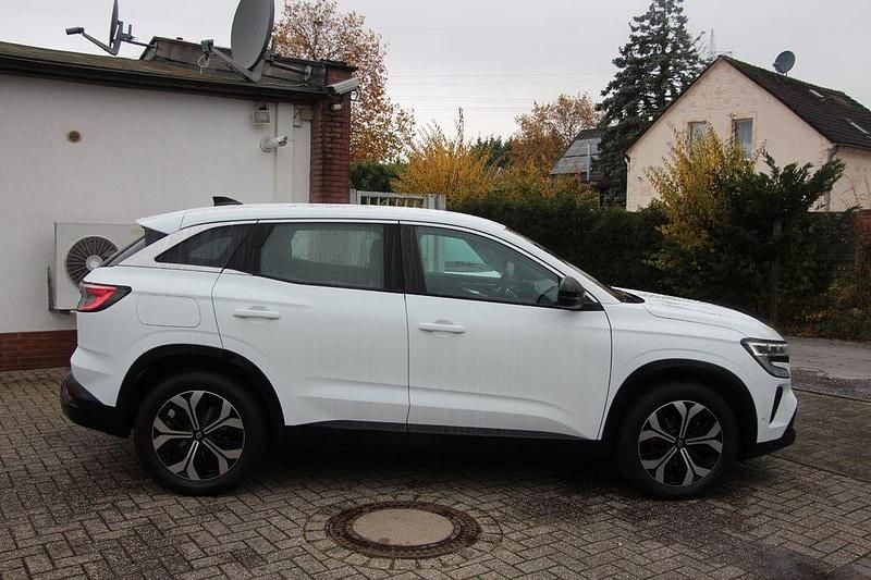 Gebraucht Renault Austral Equilibre 140 PS (102 kW) 2023 Weiß SUV