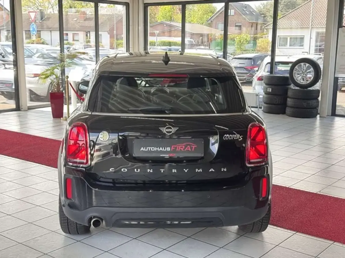 Gebraucht Mini Cooper Countryman Essential 220 PS (161 kW) 2022 Schwarz SUV