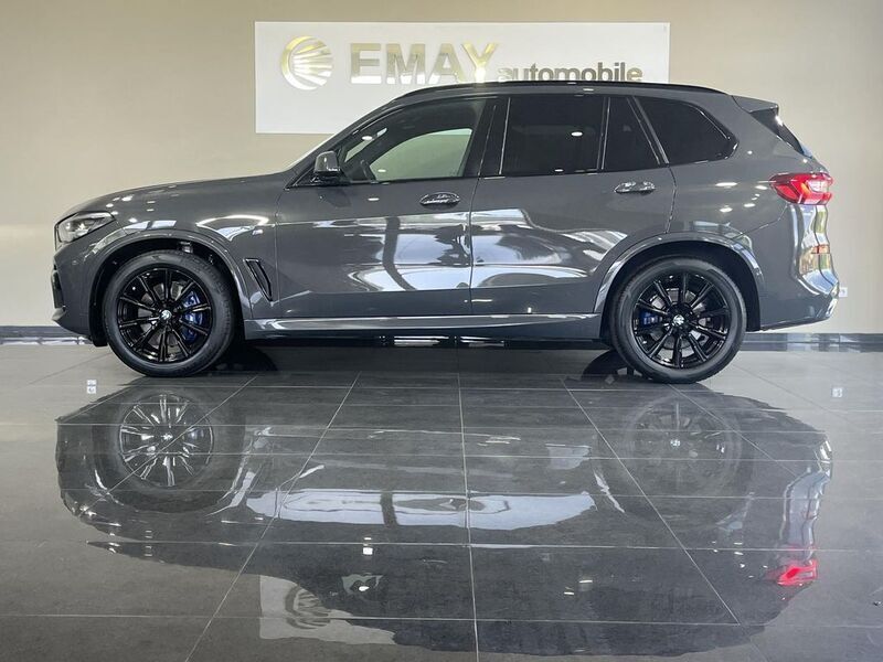 Dravitgrau metallic Gebraucht 2022 BMW X5 M Sport SUV | 63.989 € (Fairer Preis) - Bild 1/4
