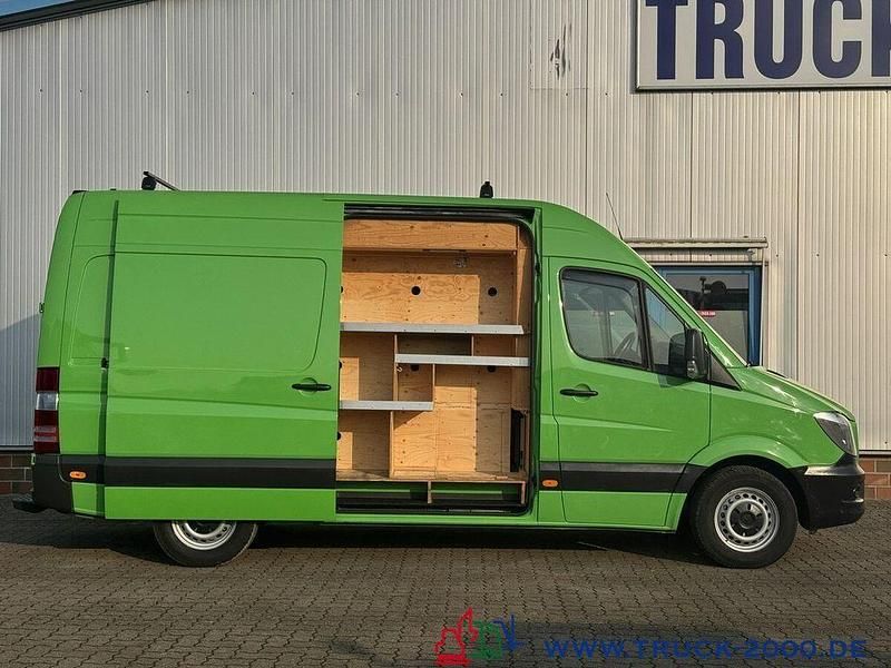 Gebraucht Mercedes Sprinter 163 PS (119 kW) 2018 Grün Van