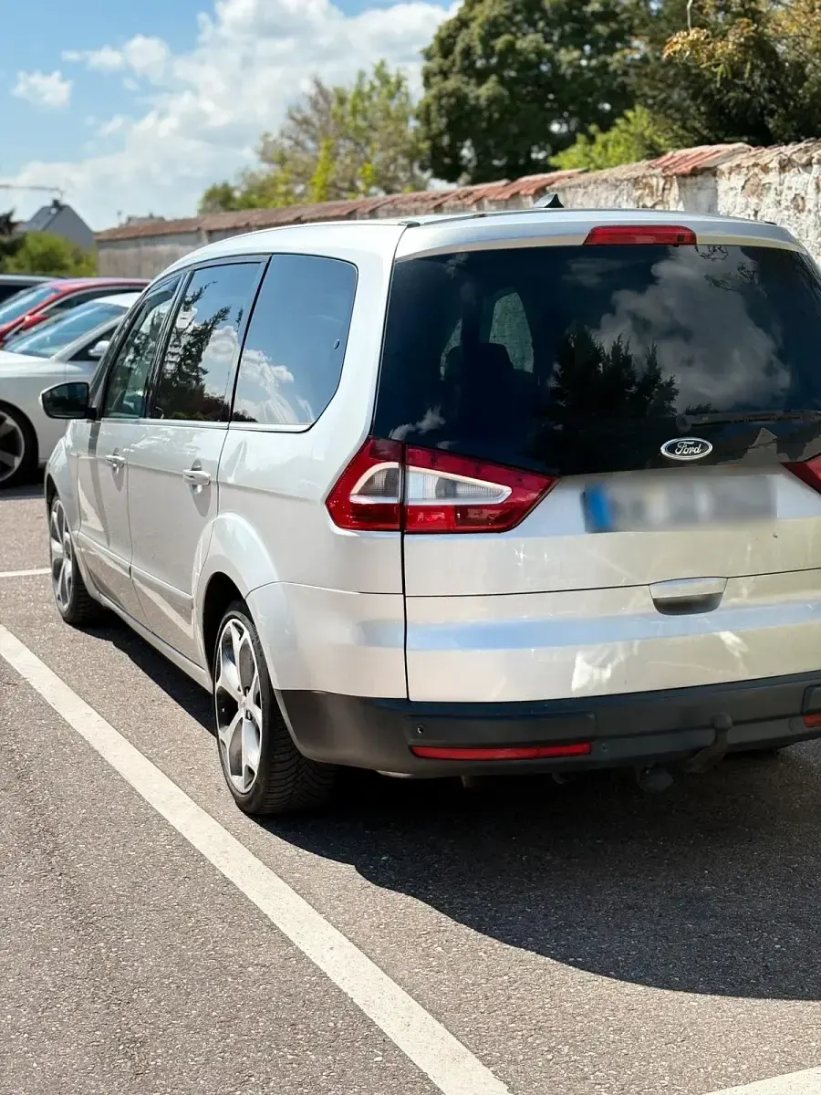 Gebraucht Ford Galaxy 175 PS (128 kW) 2008 Grau Van / Kleinbus