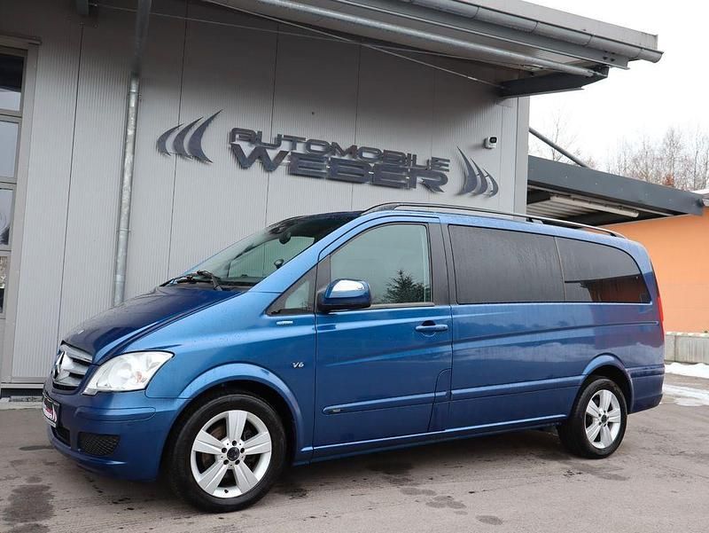 Blau Gebraucht 2013 Mercedes Viano Edition Van / Kleinbus | 15.895 € (Superpreis) - Bild 1/4