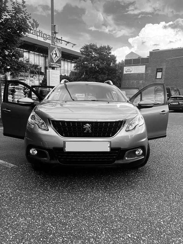 Gebraucht 2016 Peugeot 2008 Active SUV | 5.000 € (Superpreis) - Bild 1/4