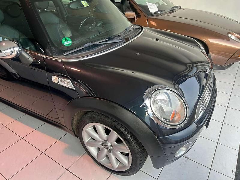 Gebraucht Mini Cooper 120 PS (88 kW) 2008 Astro black metallic Kleinwagen
