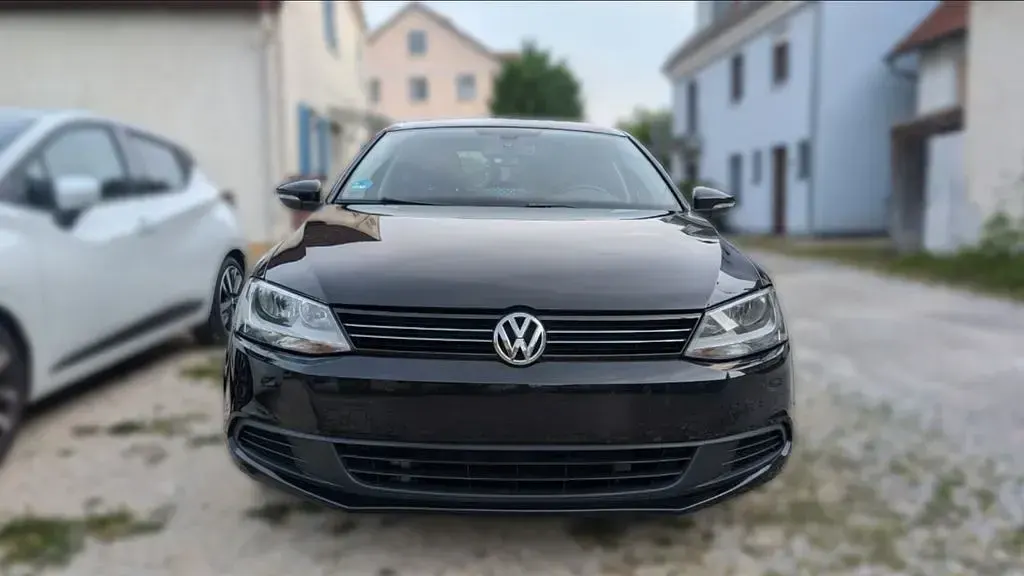 Occasion VW Jetta Comfortline 105 ch (77 kW) 2012 Noir Berline