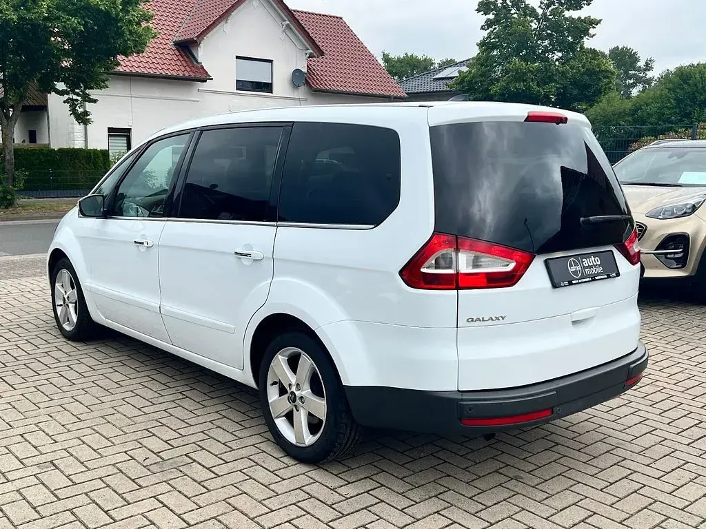 Gebraucht Ford Galaxy 145 PS (106 kW) 2009 Weiß Van / Kleinbus