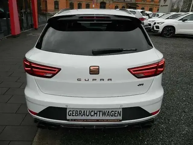 Gebraucht Seat Leon Beats 300 PS (220 kW) 2020 Nevada weiß metallic Kombi