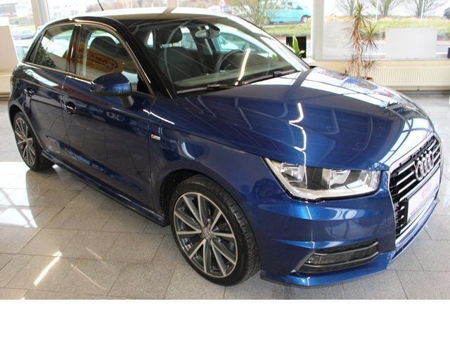 Gebraucht Audi A1 Sportback S-Line 150 PS (110 kW) 2015 Blau metallic Kleinwagen